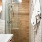 Apartman Urban Chic - Center - 3 Bedrooms - Ogrodowa