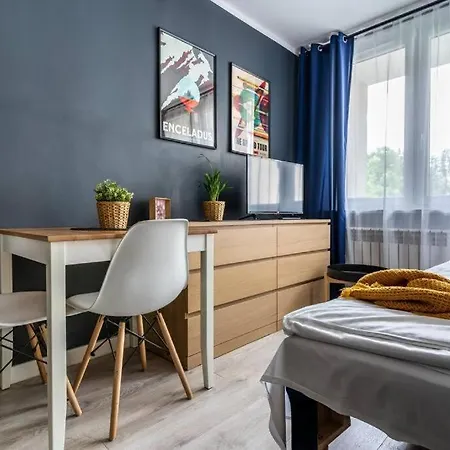 Urban Chic - Center - 3 Bedrooms - Ogrodowa Apartmán